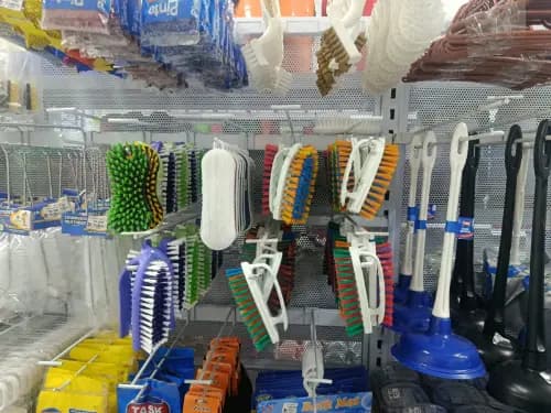 Cepillo multiusos de limpieza for home and business in Medellín